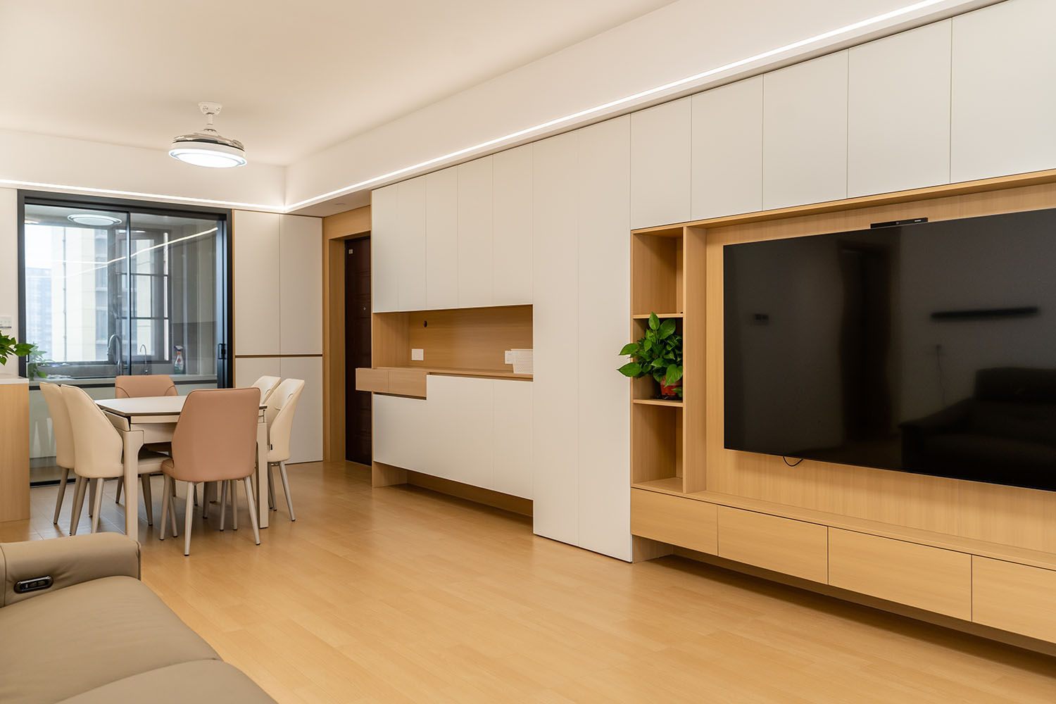 株洲家博整装绿地二号127㎡原木风格装修赏析